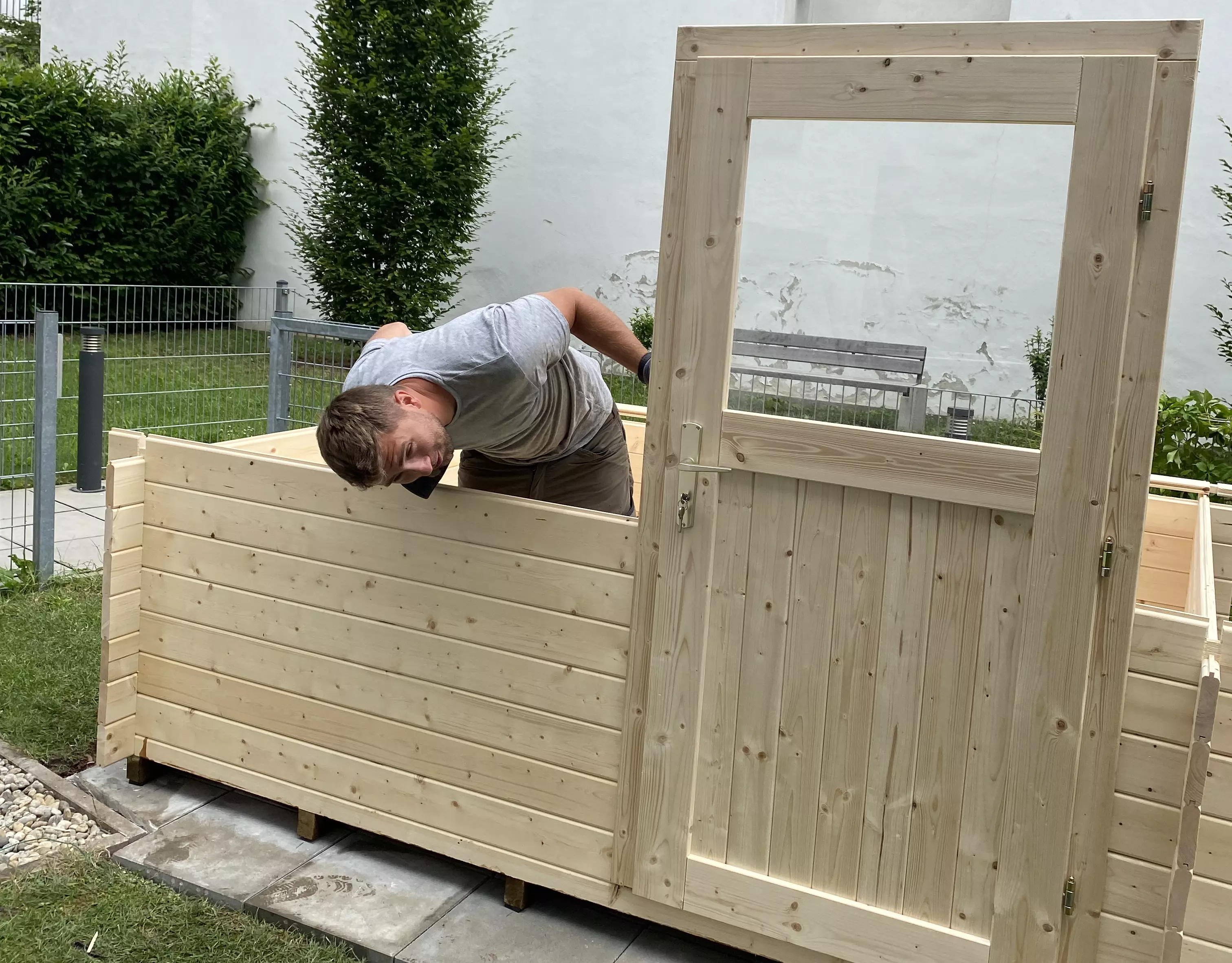 Holzhaus im 1030 Bezirk Wien, Terrassengestaltung Gartentechnik - volskyi-garden.at